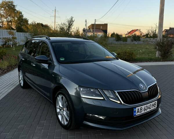 Серый Шкода Октавия, объемом двигателя 2 л и пробегом 271 тыс. км за 16500 $, фото 7 на Automoto.ua