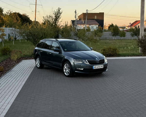 Сірий Шкода Октавія, об'ємом двигуна 2 л та пробігом 271 тис. км за 15900 $, фото 17 на Automoto.ua