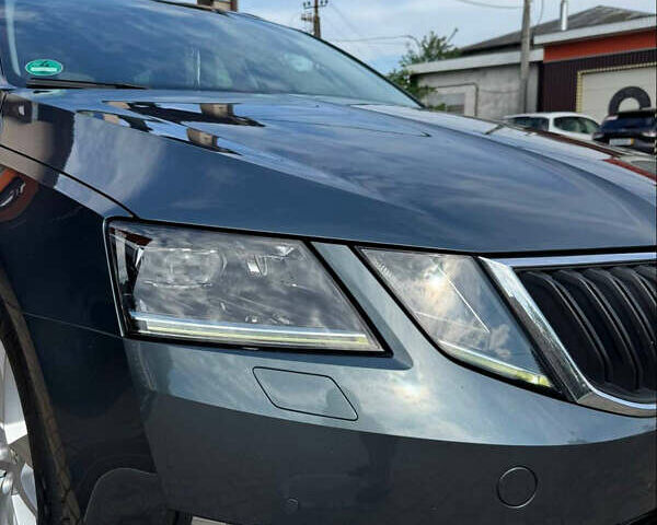 Сірий Шкода Октавія, об'ємом двигуна 1.6 л та пробігом 250 тис. км за 14500 $, фото 7 на Automoto.ua