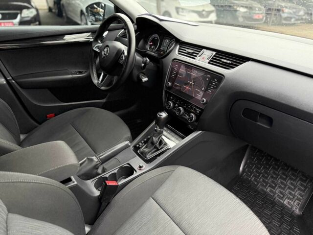 Сірий Шкода Октавія, об'ємом двигуна 1.8 л та пробігом 224 тис. км за 13700 $, фото 15 на Automoto.ua