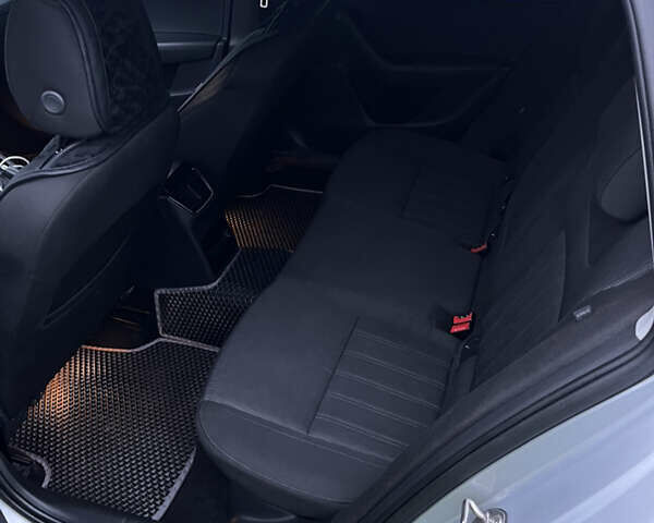 Сірий Шкода Октавія, об'ємом двигуна 2 л та пробігом 268 тис. км за 16300 $, фото 24 на Automoto.ua