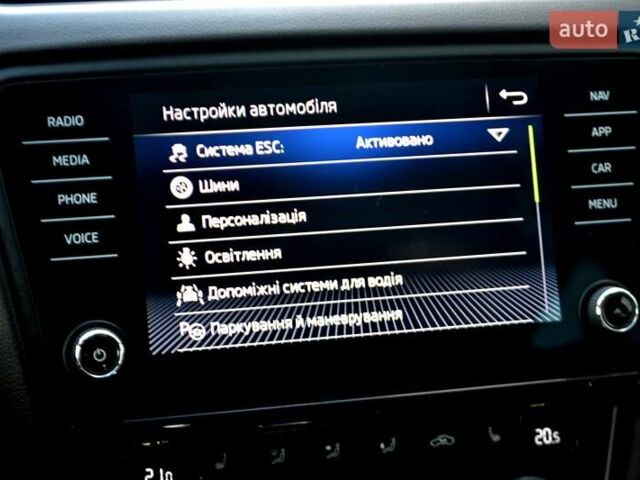 Сірий Шкода Октавія, об'ємом двигуна 2 л та пробігом 205 тис. км за 17800 $, фото 153 на Automoto.ua