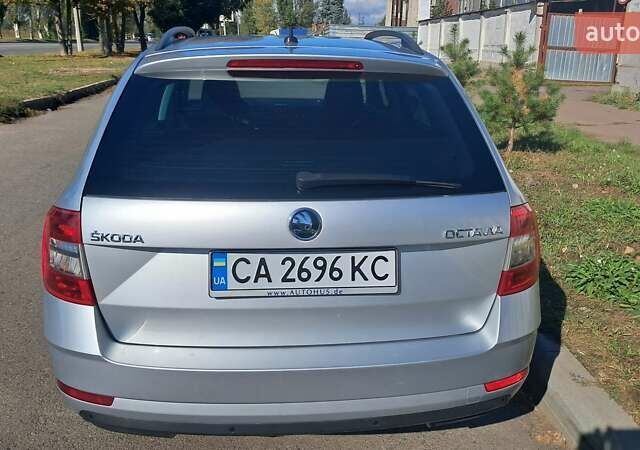 Сірий Шкода Октавія, об'ємом двигуна 1.97 л та пробігом 230 тис. км за 16500 $, фото 6 на Automoto.ua