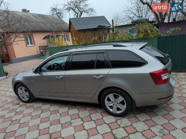 Серый Шкода Октавия, объемом двигателя 1.6 л и пробегом 240 тыс. км за 13300 $, фото 15 на Automoto.ua