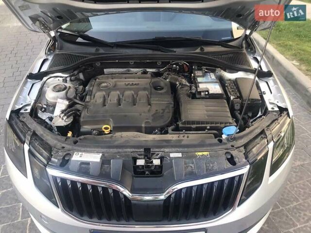Сірий Шкода Октавія, об'ємом двигуна 1.97 л та пробігом 215 тис. км за 16300 $, фото 22 на Automoto.ua