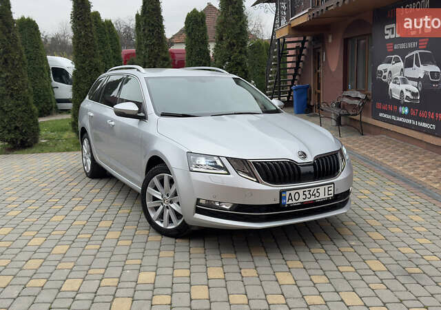 Серый Шкода Октавия, объемом двигателя 1.6 л и пробегом 194 тыс. км за 15450 $, фото 1 на Automoto.ua