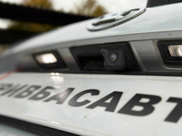 Сірий Шкода Октавія, об'ємом двигуна 1.8 л та пробігом 224 тис. км за 13700 $, фото 9 на Automoto.ua