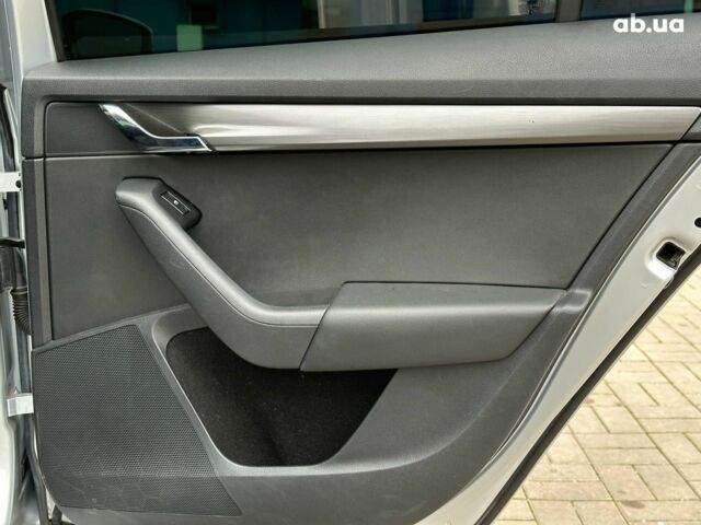 Сірий Шкода Октавія, об'ємом двигуна 2 л та пробігом 211 тис. км за 16440 $, фото 14 на Automoto.ua