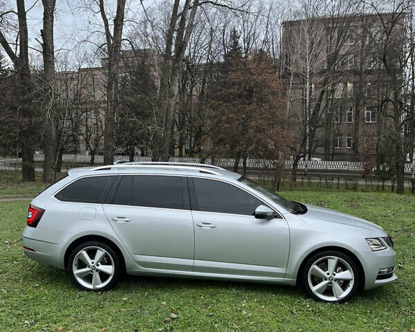 Сірий Шкода Октавія, об'ємом двигуна 2 л та пробігом 268 тис. км за 16300 $, фото 7 на Automoto.ua