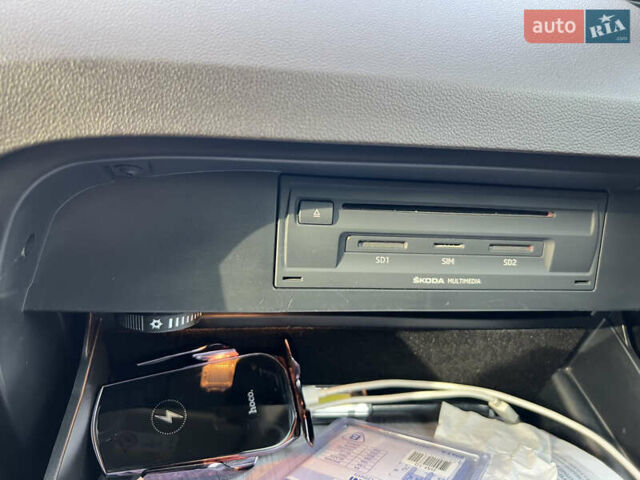 Сірий Шкода Октавія, об'ємом двигуна 2 л та пробігом 240 тис. км за 19400 $, фото 10 на Automoto.ua