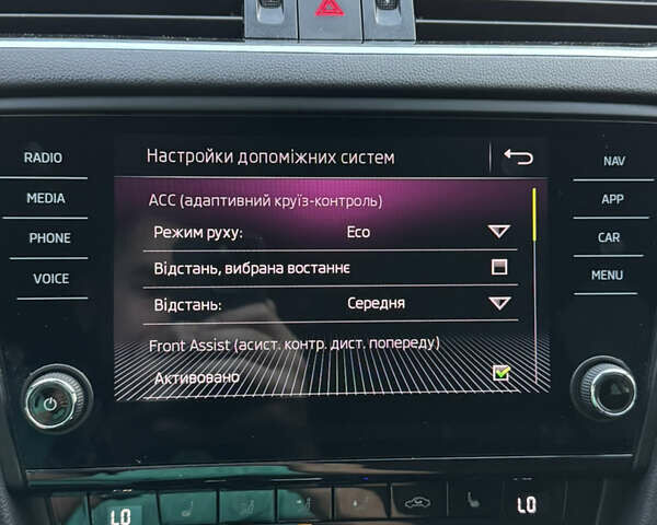 Сірий Шкода Октавія, об'ємом двигуна 1.97 л та пробігом 315 тис. км за 15299 $, фото 19 на Automoto.ua