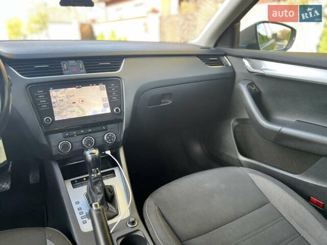Сірий Шкода Октавія, об'ємом двигуна 1.6 л та пробігом 245 тис. км за 13999 $, фото 22 на Automoto.ua
