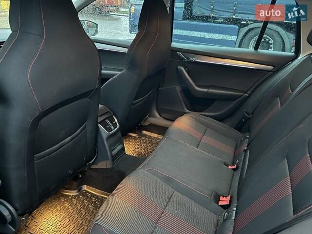 Серый Шкода Октавия, объемом двигателя 1.6 л и пробегом 197 тыс. км за 14900 $, фото 51 на Automoto.ua