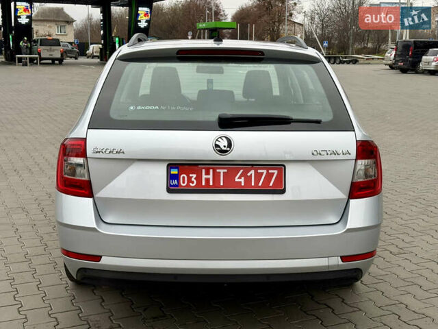 Серый Шкода Октавия, объемом двигателя 1.97 л и пробегом 220 тыс. км за 12599 $, фото 9 на Automoto.ua