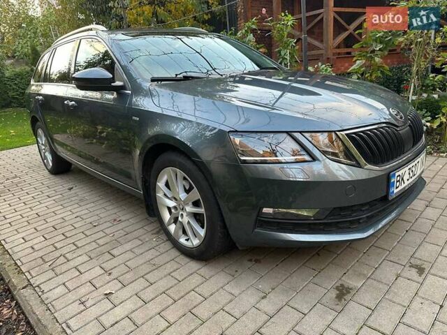Шкода Октавия 2018 в Ужгороде на Automoto.ua Серый Шкода Октавия, объемом двигателя 1.97 л и пробегом 237 тыс. км за 15700 $, фото 3 на Automoto.ua
