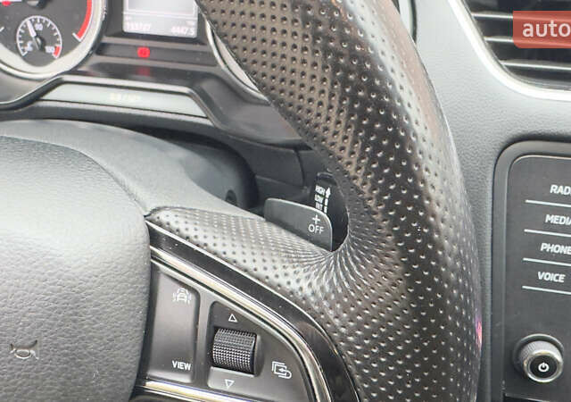 Серый Шкода Октавия, объемом двигателя 1.6 л и пробегом 194 тыс. км за 15450 $, фото 53 на Automoto.ua