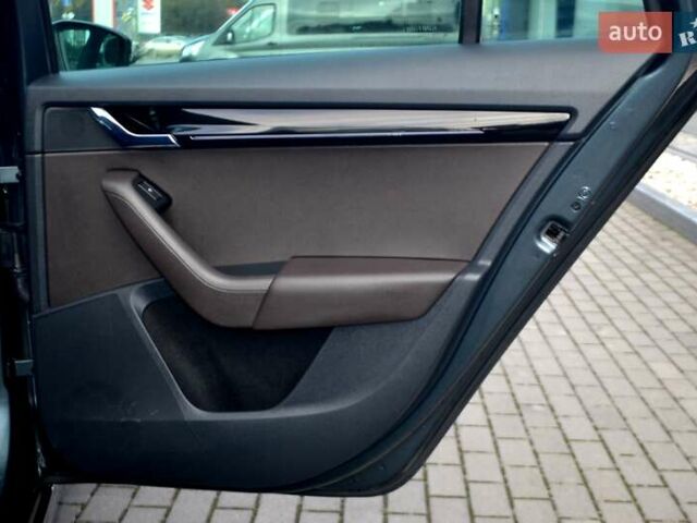 Сірий Шкода Октавія, об'ємом двигуна 2 л та пробігом 205 тис. км за 17800 $, фото 202 на Automoto.ua