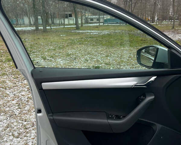 Серый Шкода Октавия, объемом двигателя 1.6 л и пробегом 235 тыс. км за 14450 $, фото 10 на Automoto.ua