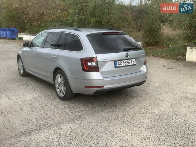 Сірий Шкода Октавія, об'ємом двигуна 1.6 л та пробігом 242 тис. км за 12777 $, фото 6 на Automoto.ua
