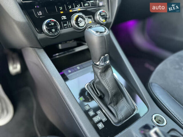 Сірий Шкода Октавія, об'ємом двигуна 1.97 л та пробігом 240 тис. км за 15550 $, фото 49 на Automoto.ua