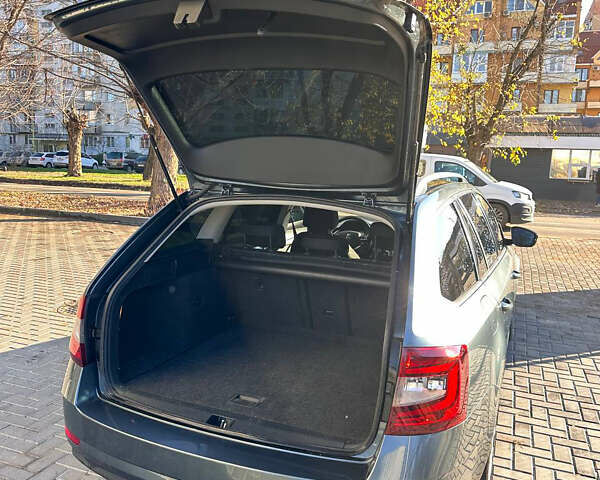 Сірий Шкода Октавія, об'ємом двигуна 1.6 л та пробігом 250 тис. км за 14500 $, фото 5 на Automoto.ua