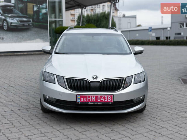 Шкода Октавия 2018 в Луцке на Automoto.ua Серый Шкода Октавия, объемом двигателя 1.6 л и пробегом 217 тыс. км за 11800 $, фото 9 на Automoto.ua