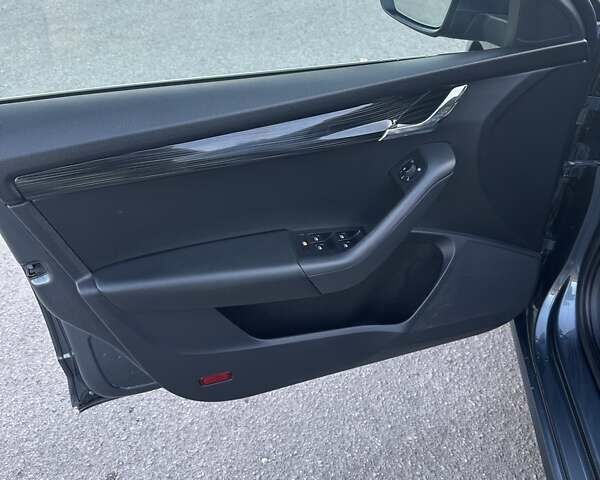 Серый Шкода Октавия, объемом двигателя 1.97 л и пробегом 257 тыс. км за 13800 $, фото 15 на Automoto.ua