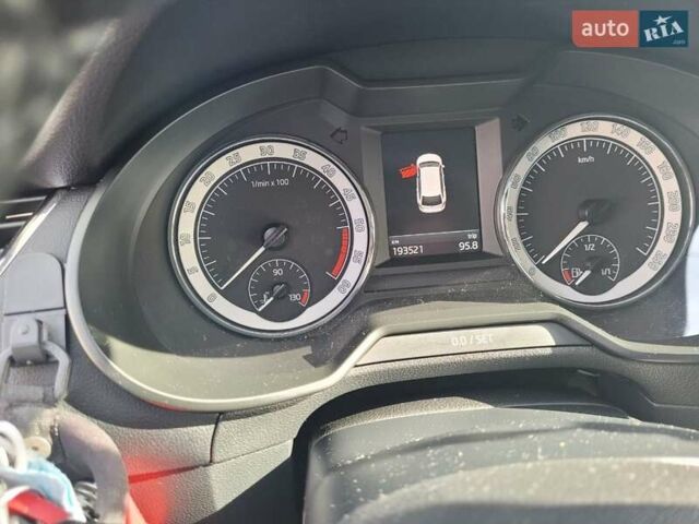 Сірий Шкода Октавія, об'ємом двигуна 2 л та пробігом 200 тис. км за 16400 $, фото 11 на Automoto.ua