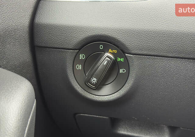 Серый Шкода Октавия, объемом двигателя 1.6 л и пробегом 194 тыс. км за 15450 $, фото 68 на Automoto.ua