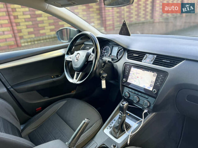 Сірий Шкода Октавія, об'ємом двигуна 1.6 л та пробігом 245 тис. км за 13999 $, фото 29 на Automoto.ua