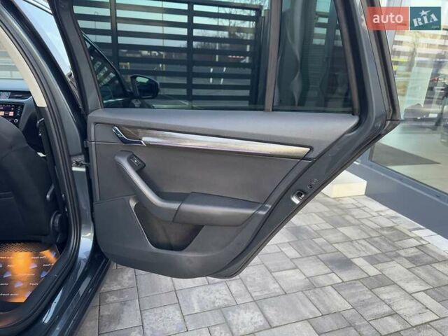 Сірий Шкода Октавія, об'ємом двигуна 2 л та пробігом 289 тис. км за 14700 $, фото 33 на Automoto.ua
