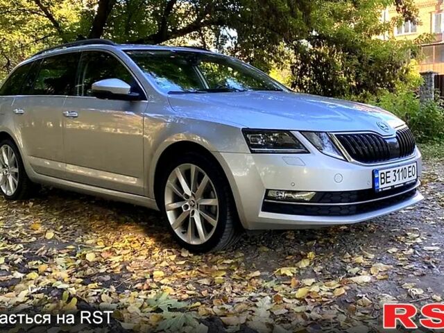 Серый Шкода Октавия, объемом двигателя 2 л и пробегом 255 тыс. км за 15500 $, фото 1 на Automoto.ua