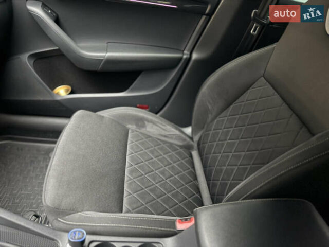 Серый Шкода Октавия, объемом двигателя 1.97 л и пробегом 219 тыс. км за 20950 $, фото 39 на Automoto.ua