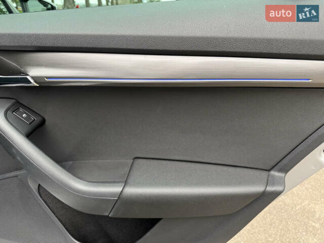 Серый Шкода Октавия, объемом двигателя 2 л и пробегом 175 тыс. км за 17999 $, фото 21 на Automoto.ua