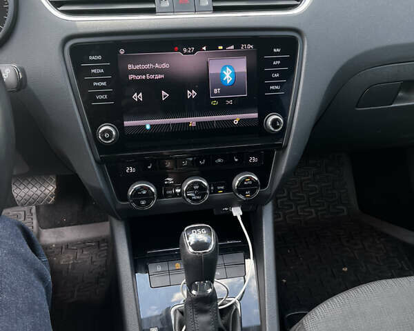 Сірий Шкода Октавія, об'ємом двигуна 1.97 л та пробігом 120 тис. км за 17300 $, фото 4 на Automoto.ua