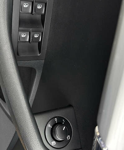 Сірий Шкода Октавія, об'ємом двигуна 1.6 л та пробігом 219 тис. км за 14300 $, фото 16 на Automoto.ua