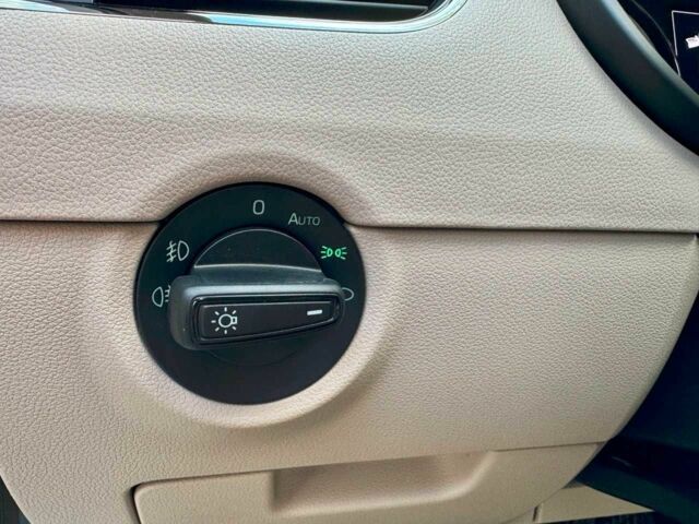 Серый Шкода Октавия, объемом двигателя 1.6 л и пробегом 210 тыс. км за 15990 $, фото 13 на Automoto.ua