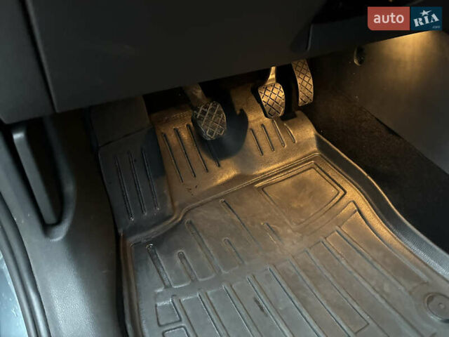 Сірий Шкода Октавія, об'ємом двигуна 1.97 л та пробігом 144 тис. км за 18700 $, фото 20 на Automoto.ua