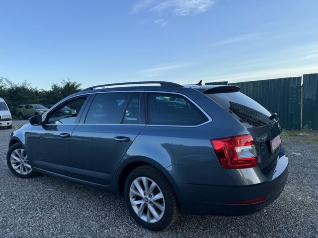 Серый Шкода Октавия, объемом двигателя 1.6 л и пробегом 325 тыс. км за 13500 $, фото 3 на Automoto.ua