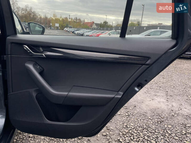 Серый Шкода Октавия, объемом двигателя 1.97 л и пробегом 204 тыс. км за 17999 $, фото 35 на Automoto.ua