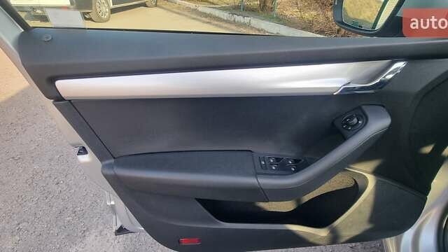 Сірий Шкода Октавія, об'ємом двигуна 1.5 л та пробігом 125 тис. км за 16200 $, фото 8 на Automoto.ua