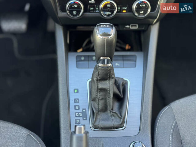 Сірий Шкода Октавія, об'ємом двигуна 1.97 л та пробігом 290 тис. км за 14850 $, фото 27 на Automoto.ua