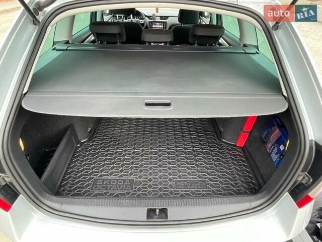 Сірий Шкода Октавія, об'ємом двигуна 2 л та пробігом 265 тис. км за 16300 $, фото 28 на Automoto.ua