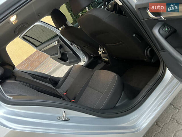 Шкода Октавия 2019 в Дрогобыче на Automoto.ua Серый Шкода Октавия, объемом двигателя 1.97 л и пробегом 231 тыс. км за 16999 $, фото 35 на Automoto.ua