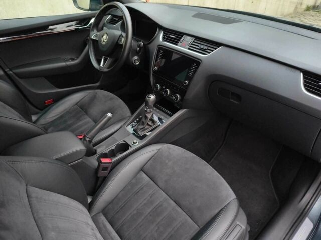 Сірий Шкода Октавія, об'ємом двигуна 2 л та пробігом 54 тис. км за 7500 $, фото 12 на Automoto.ua