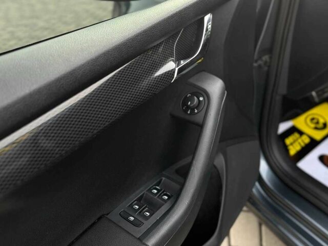 Серый Шкода Октавия, объемом двигателя 1.6 л и пробегом 277 тыс. км за 14000 $, фото 18 на Automoto.ua