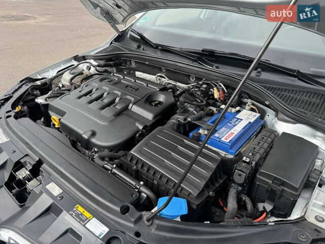 Серый Шкода Октавия, объемом двигателя 2 л и пробегом 259 тыс. км за 14970 $, фото 95 на Automoto.ua