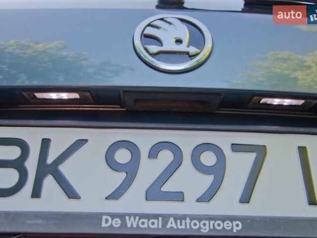 Серый Шкода Октавия, объемом двигателя 1.6 л и пробегом 336 тыс. км за 13800 $, фото 75 на Automoto.ua