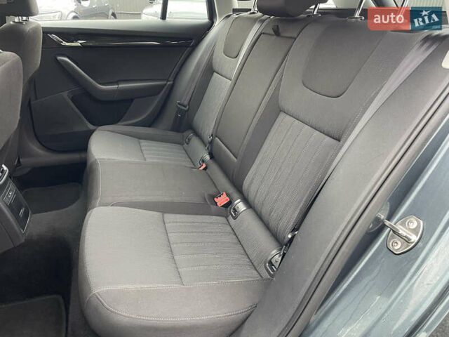 Серый Шкода Октавия, объемом двигателя 1.97 л и пробегом 204 тыс. км за 17999 $, фото 25 на Automoto.ua