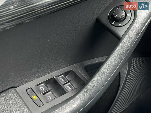 Серый Шкода Октавия, объемом двигателя 1.97 л и пробегом 204 тыс. км за 17999 $, фото 48 на Automoto.ua